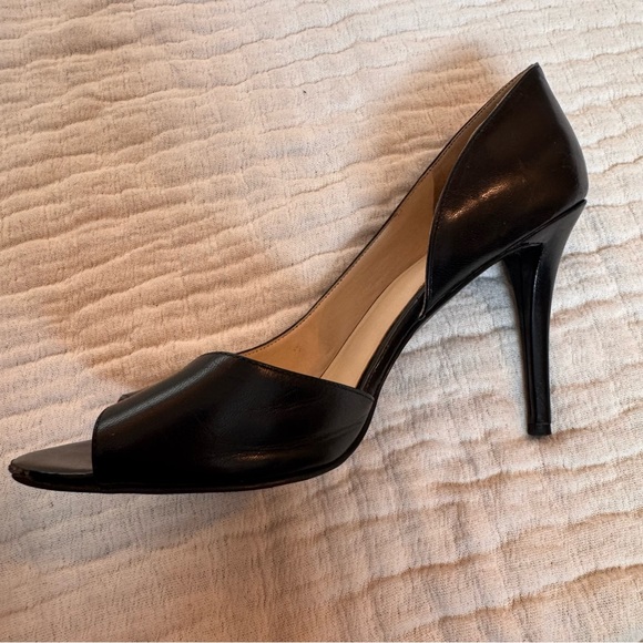 Nine West Classic Leather Black Peep-Toe Heels Women’s Size 9 - Picture 8 of 10